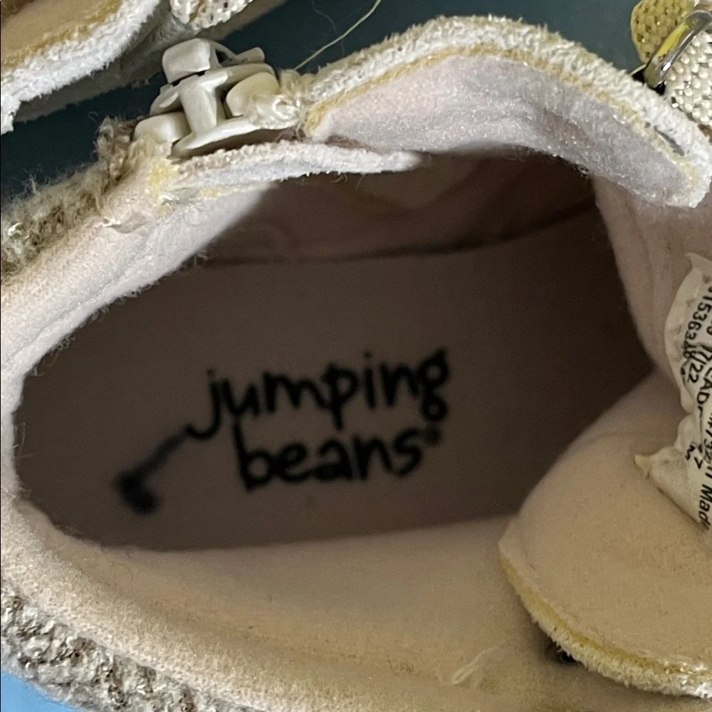 NEW Jumping Beans Cream Lace-Up Kids Boots size 7 toddler girls